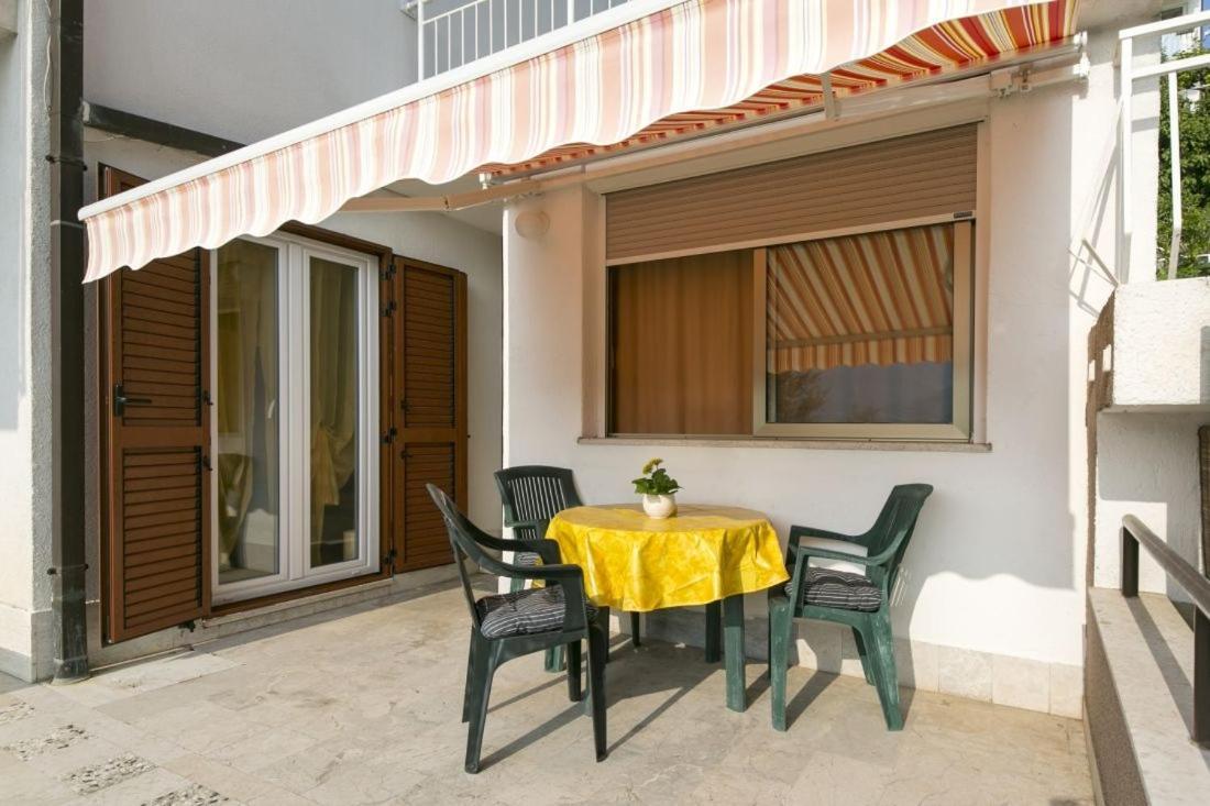 Apartments With Wifi Rabac, Labin - 17261 외부 사진