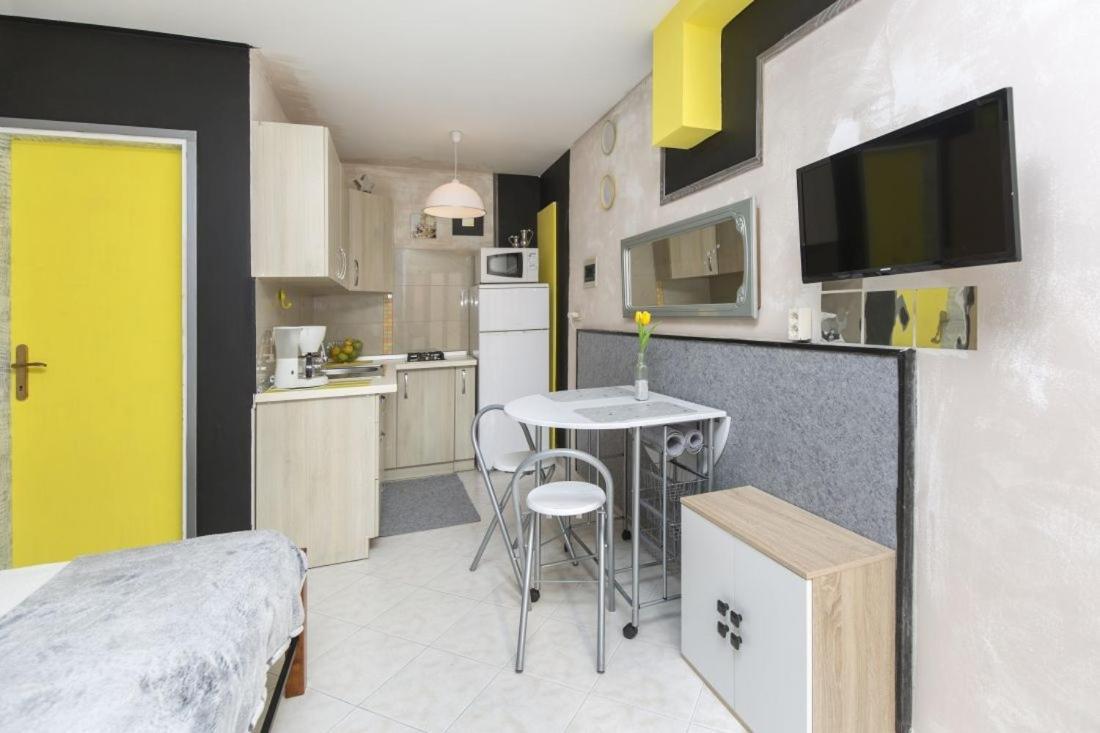 Apartments With Wifi Rabac, Labin - 17261 외부 사진