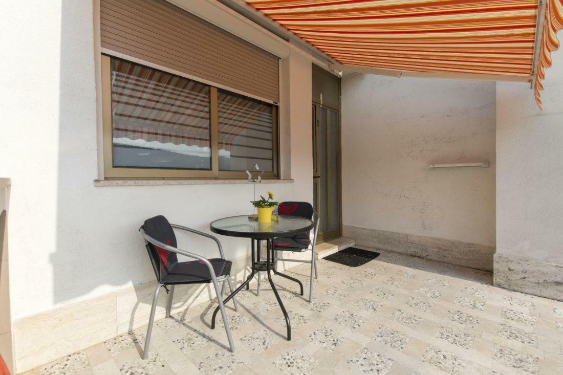 Apartments With Wifi Rabac, Labin - 17261 외부 사진